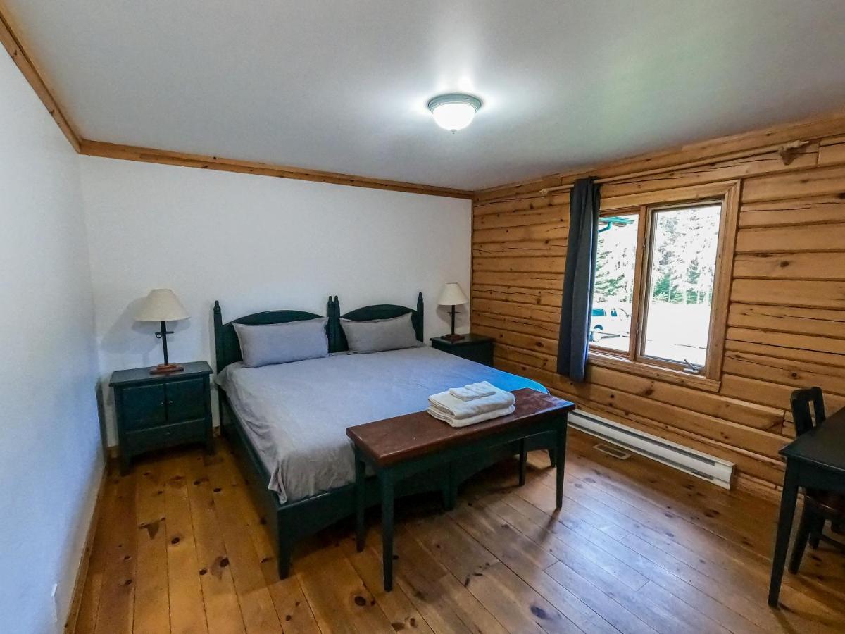Camp Taureau - Altai Canada Inn 4*